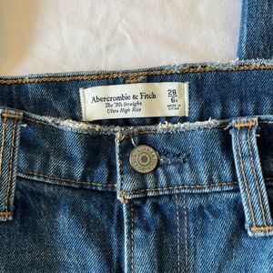 90s straight high rise Abercrombie jeans 6/28